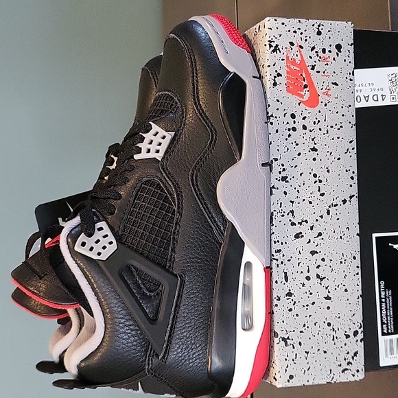 Air Jordan 4 Retro - Picture 6 of 9